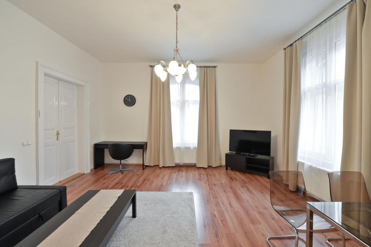 Exclusive On Zborovska Appartement *